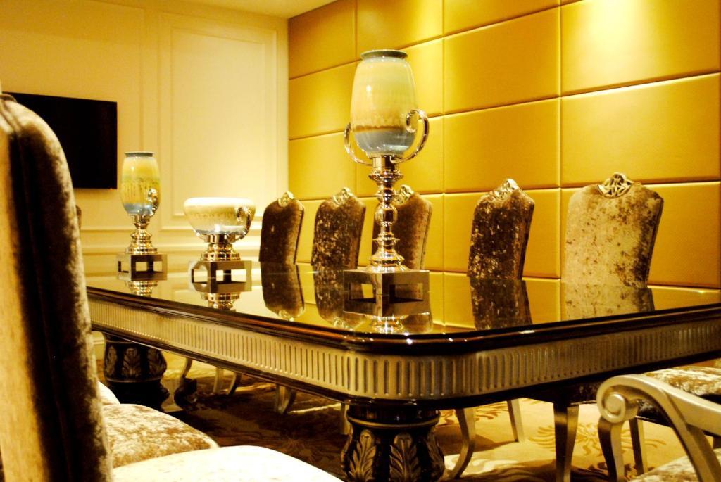 Datong Weidu International Hotel Luaran gambar